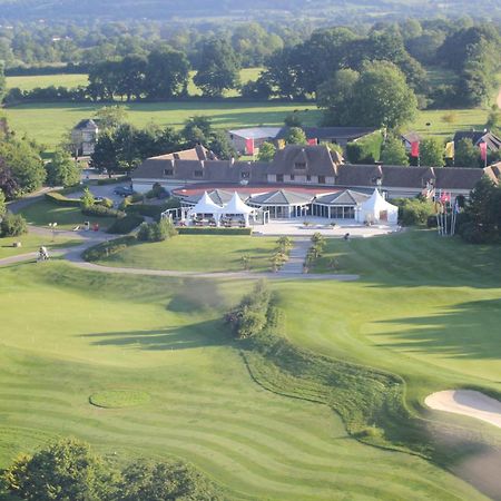 Amiraute Hotel Golf Deauville Тук Экстерьер фото