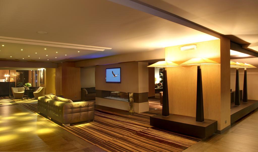 Amiraute Hotel Golf Deauville Тук Экстерьер фото