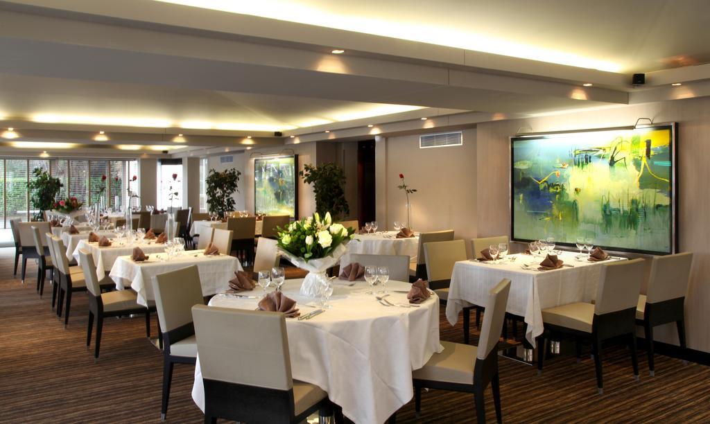 Amiraute Hotel Golf Deauville Тук Экстерьер фото