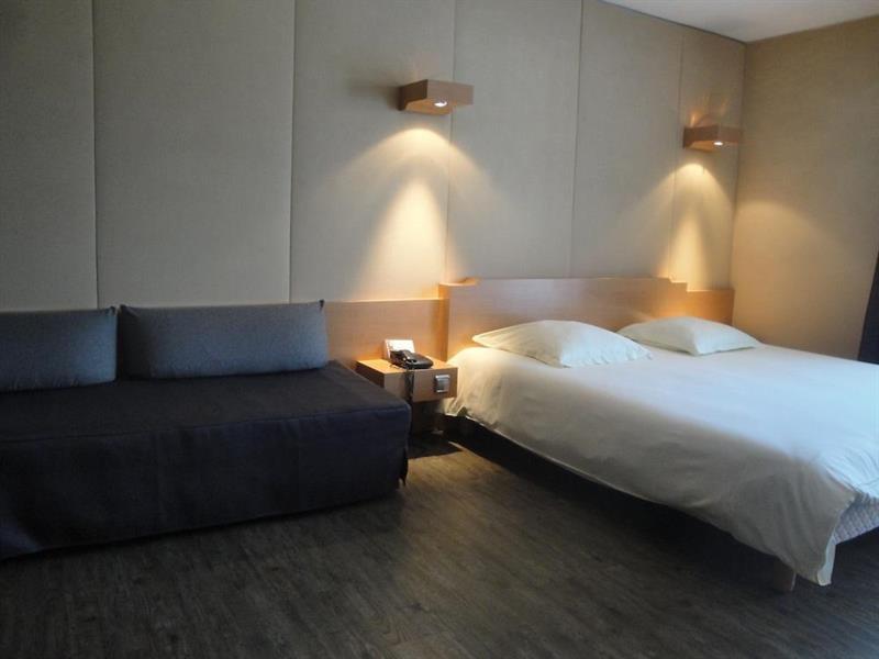 Amiraute Hotel Golf Deauville Тук Экстерьер фото